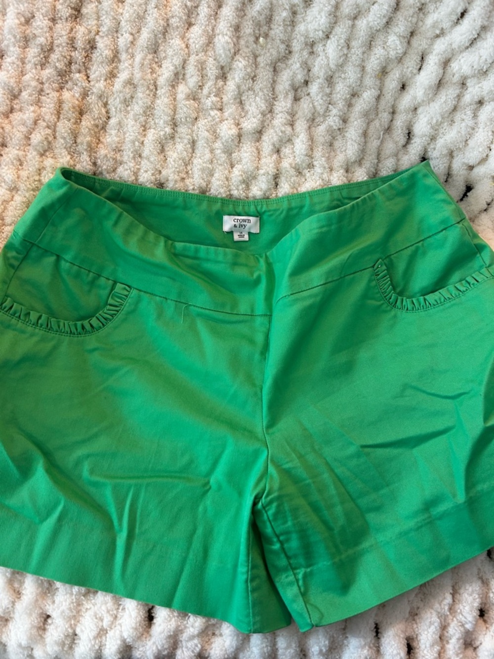 crown & ivy Bright Green High-Waist Ruffle Pocket Shorts